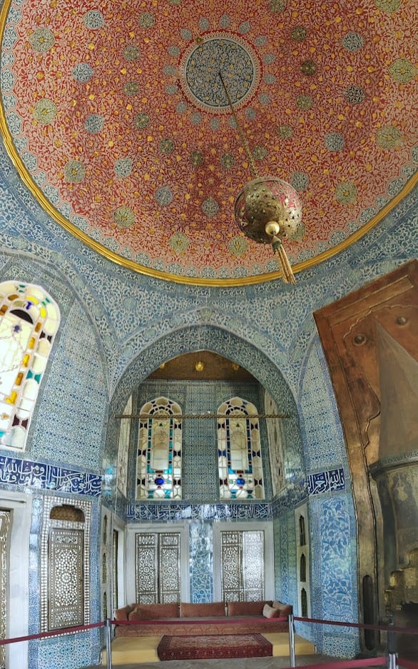 sultanspalace.png