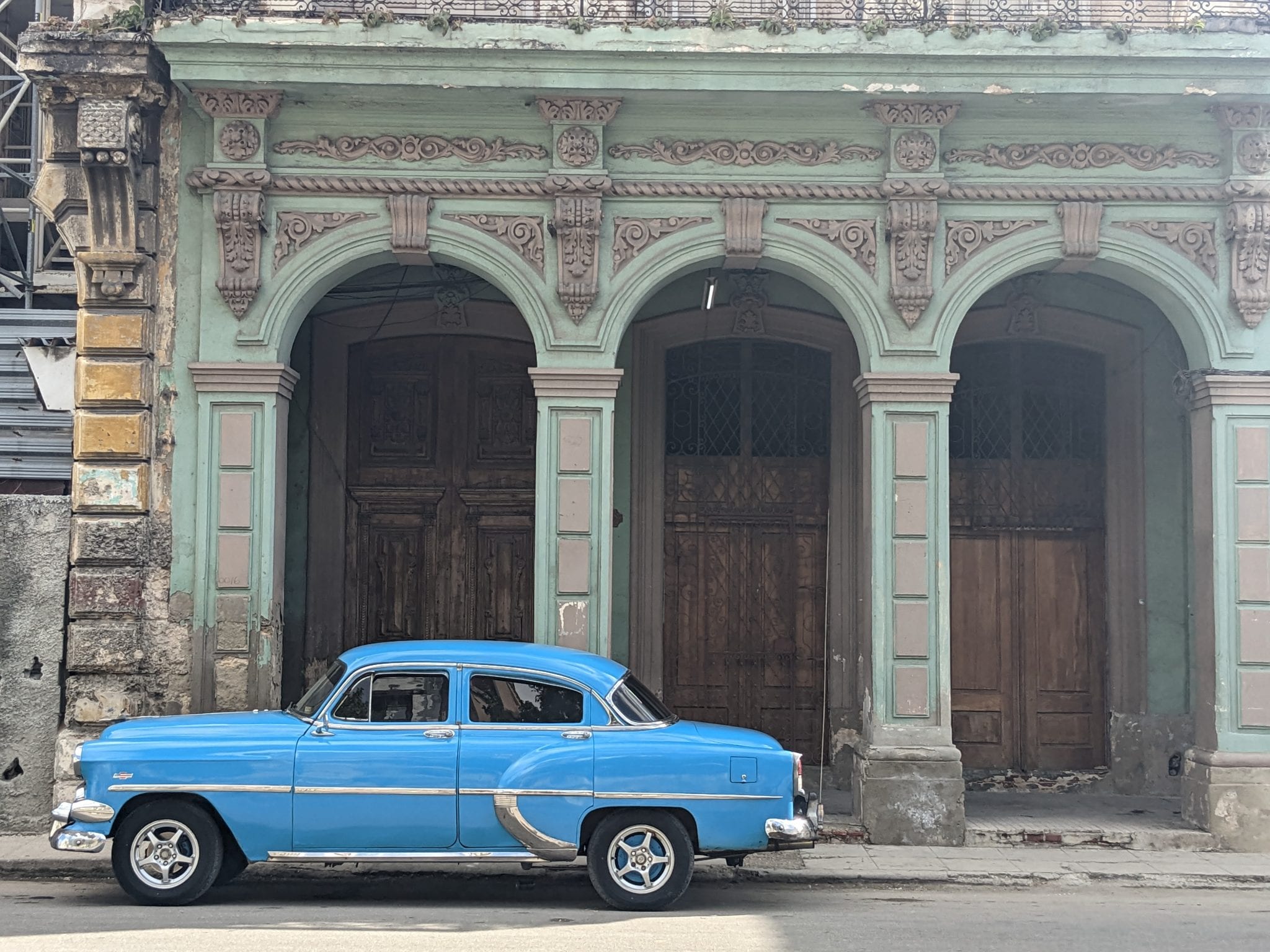 classic_car.jpg