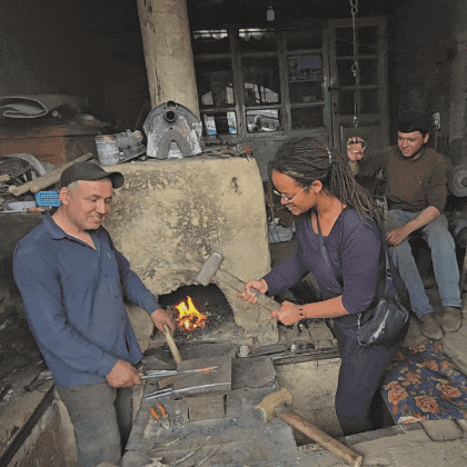 tajik_hoe_making.gif